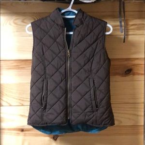 Reversible teal and brown vest